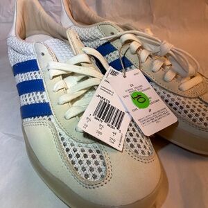 Adidas Cream and Blue Mesh Sneakers